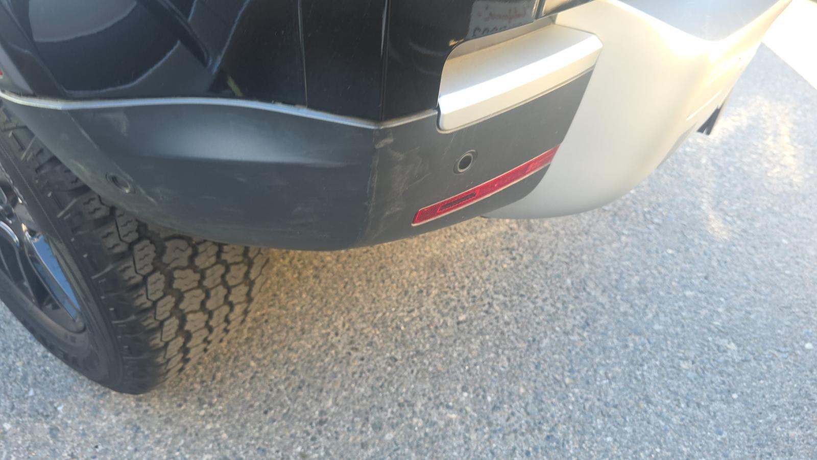 2023 Land Rover Defender 110 30th Anniversary Edition AWD