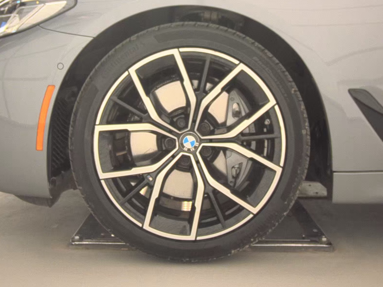 2023 BMW 5 Series 540i xDrive AWD