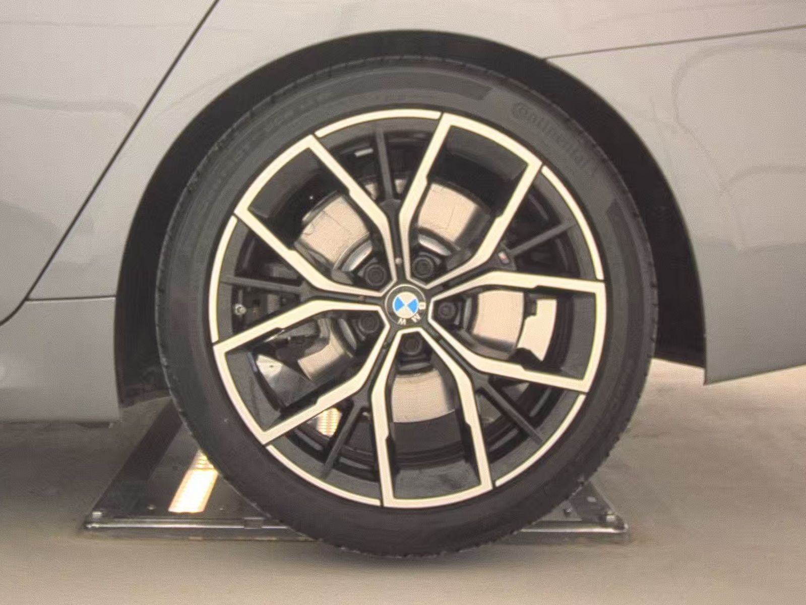 2023 BMW 5 Series 540i xDrive AWD