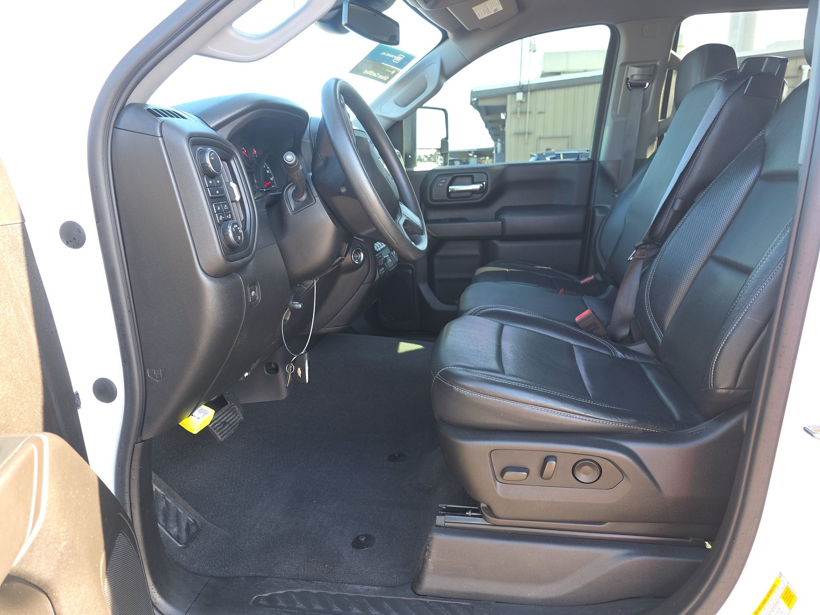 2024 Chevrolet Silverado 2500HD Custom AWD