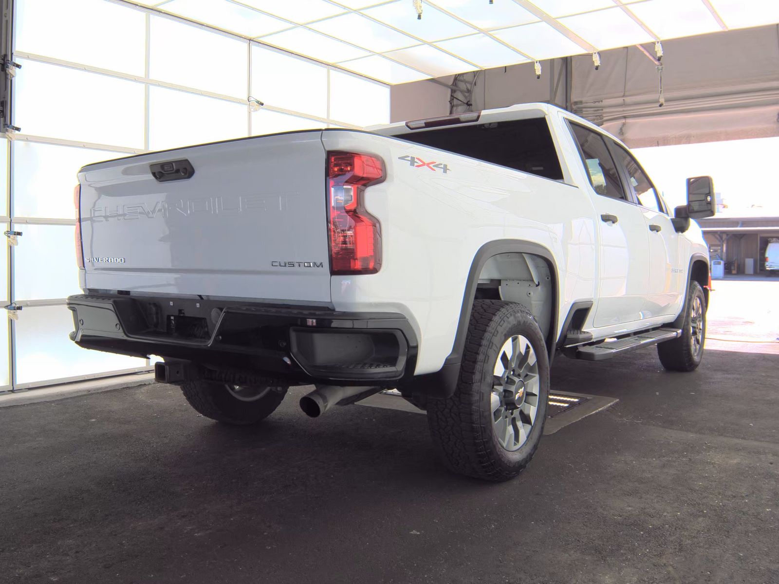 2024 Chevrolet Silverado 2500HD Custom AWD