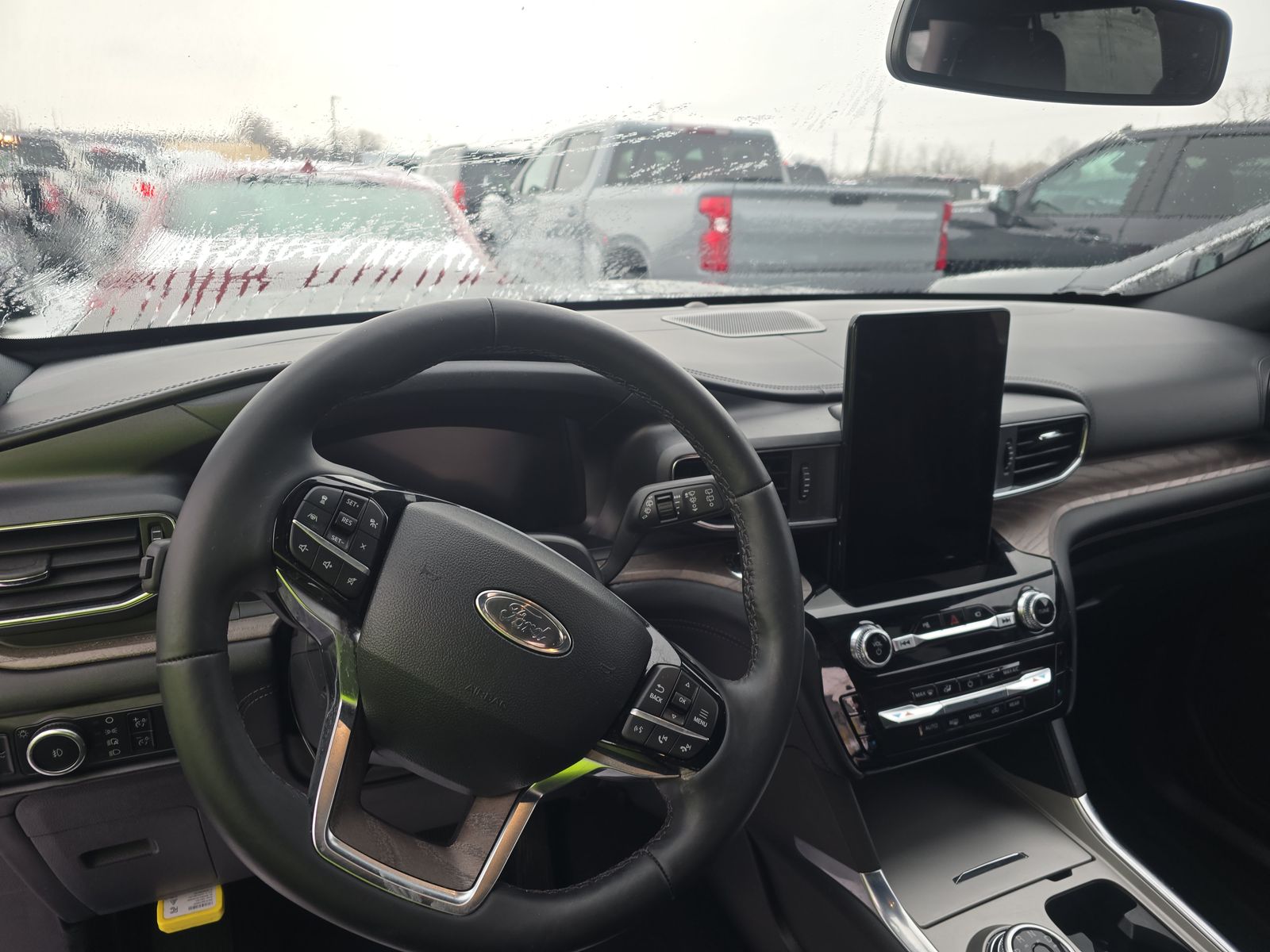 2023 Ford Explorer Platinum AWD