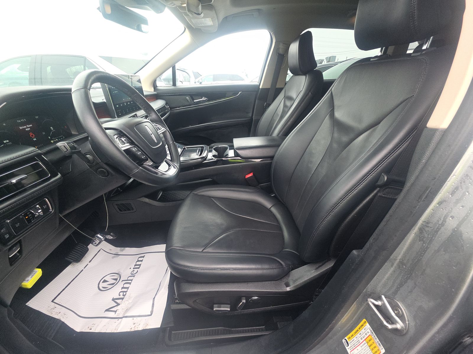 2022 Lincoln Nautilus Reserve AWD