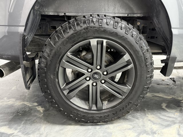 2022 Ford F-150 Lariat AWD