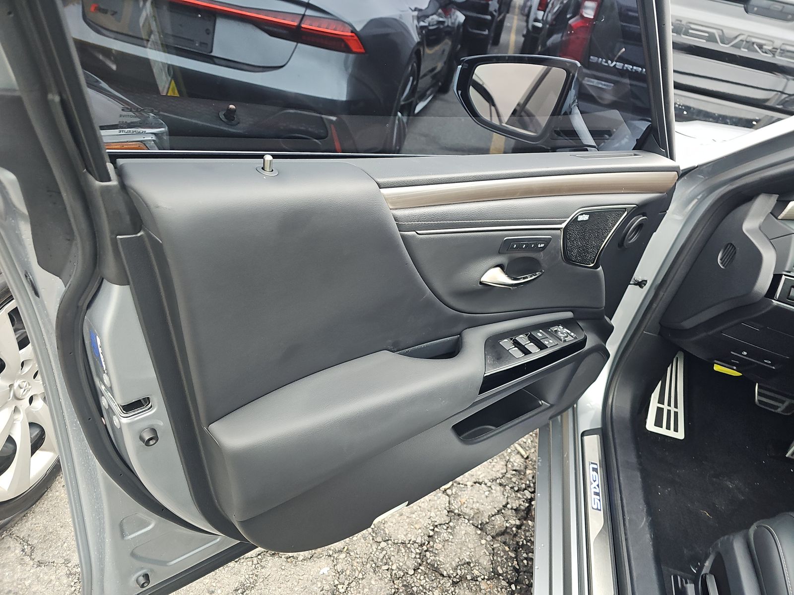 2024 Lexus ES ES 300h F SPORT Handling FWD