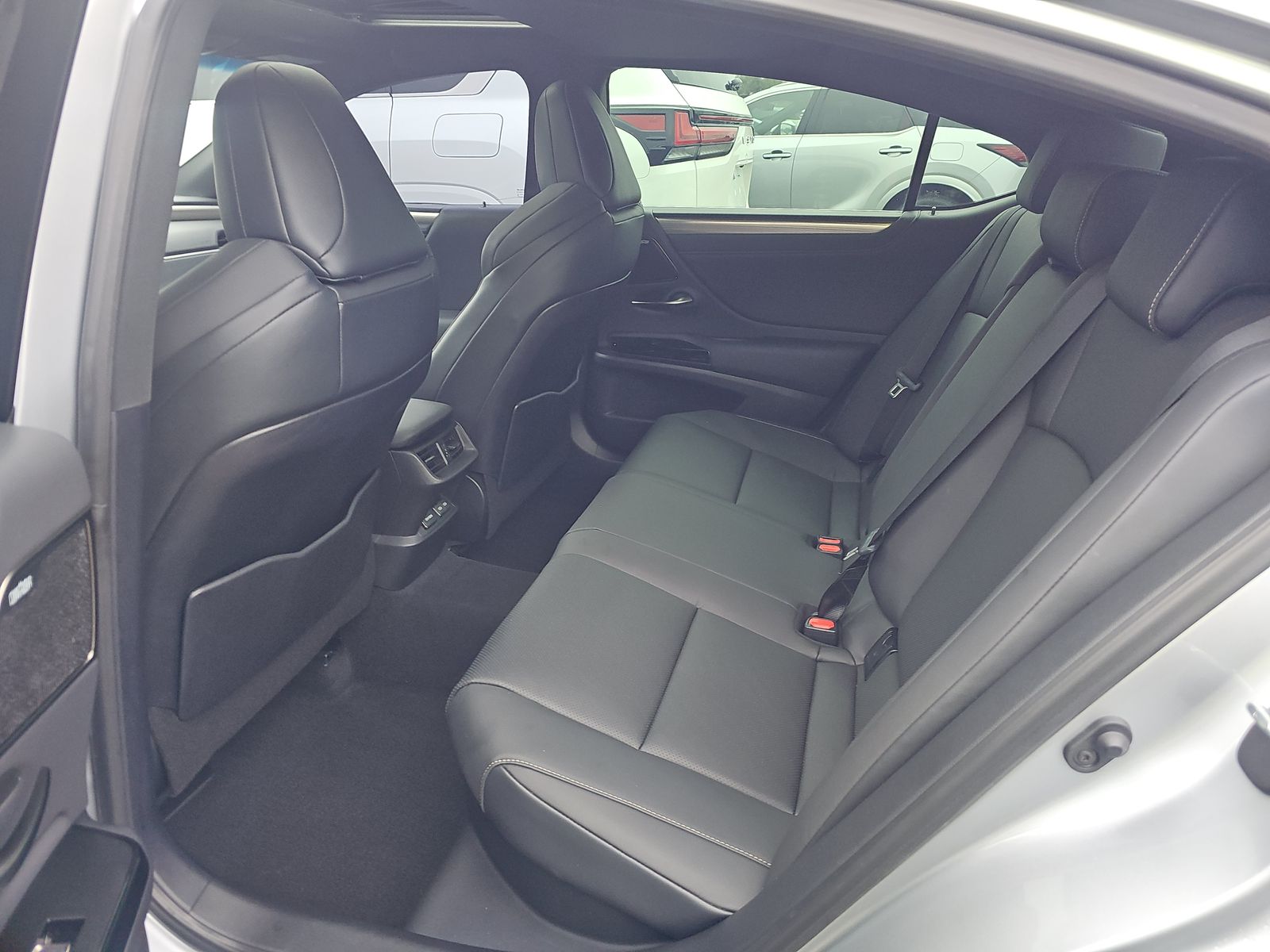 2024 Lexus ES ES 300h F SPORT Handling FWD