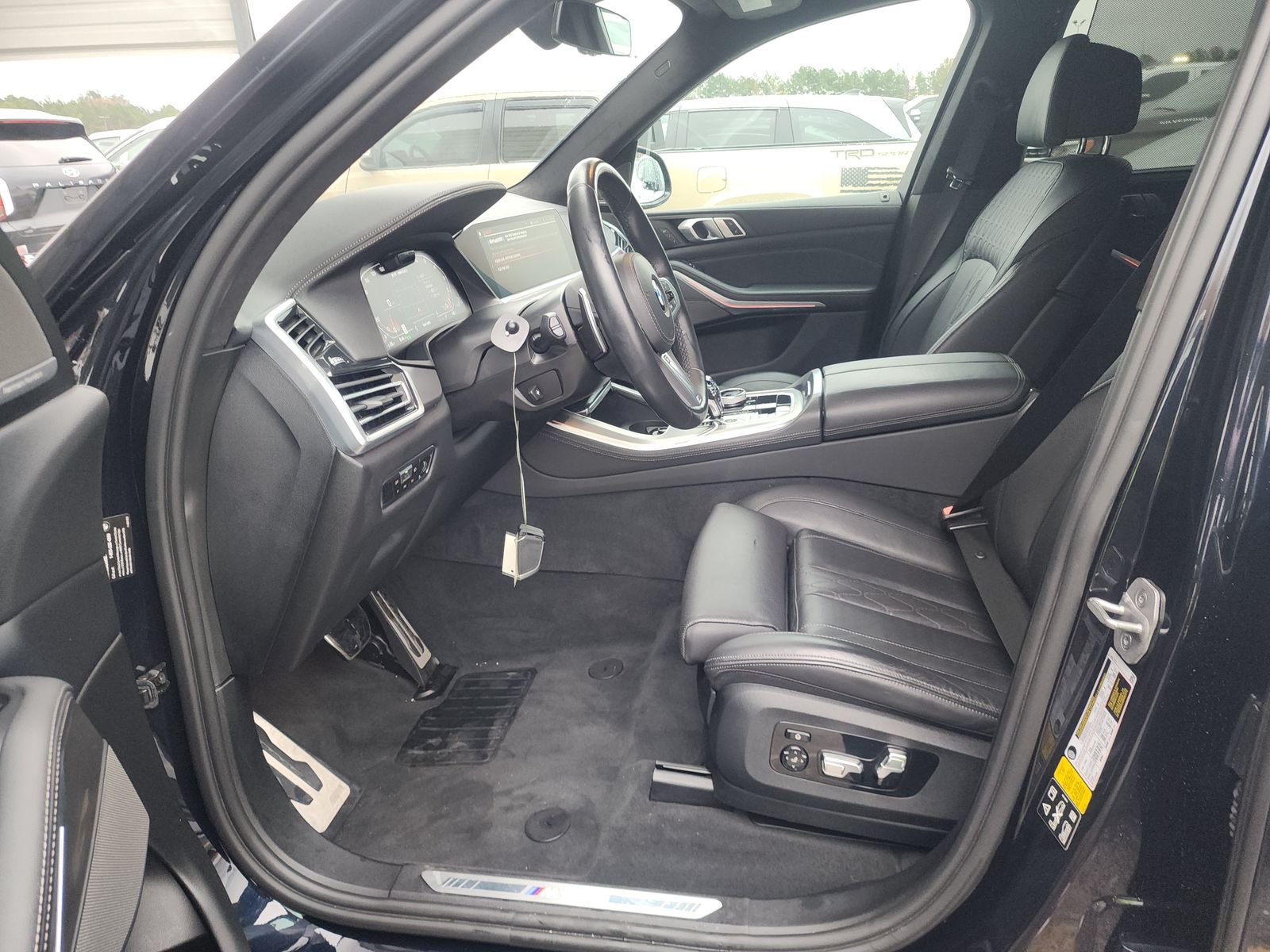 2023 BMW X5 M50i AWD