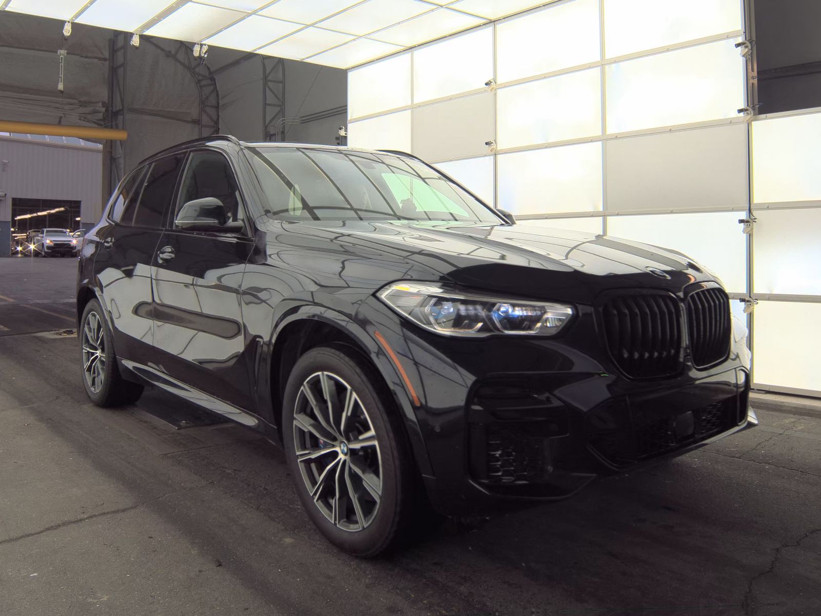 2023 BMW X5 M50i AWD