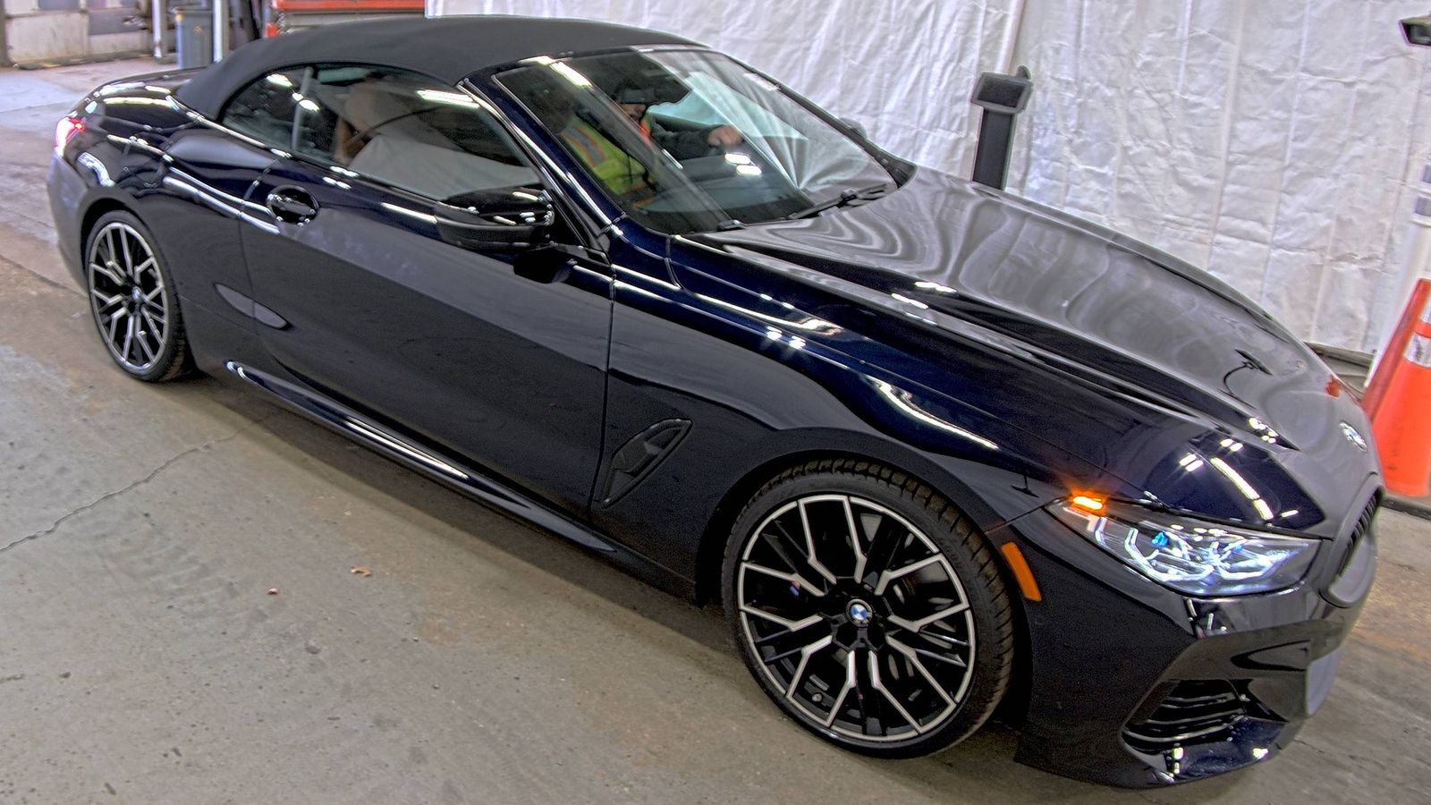 2025 BMW 8 Series M850i xDrive AWD