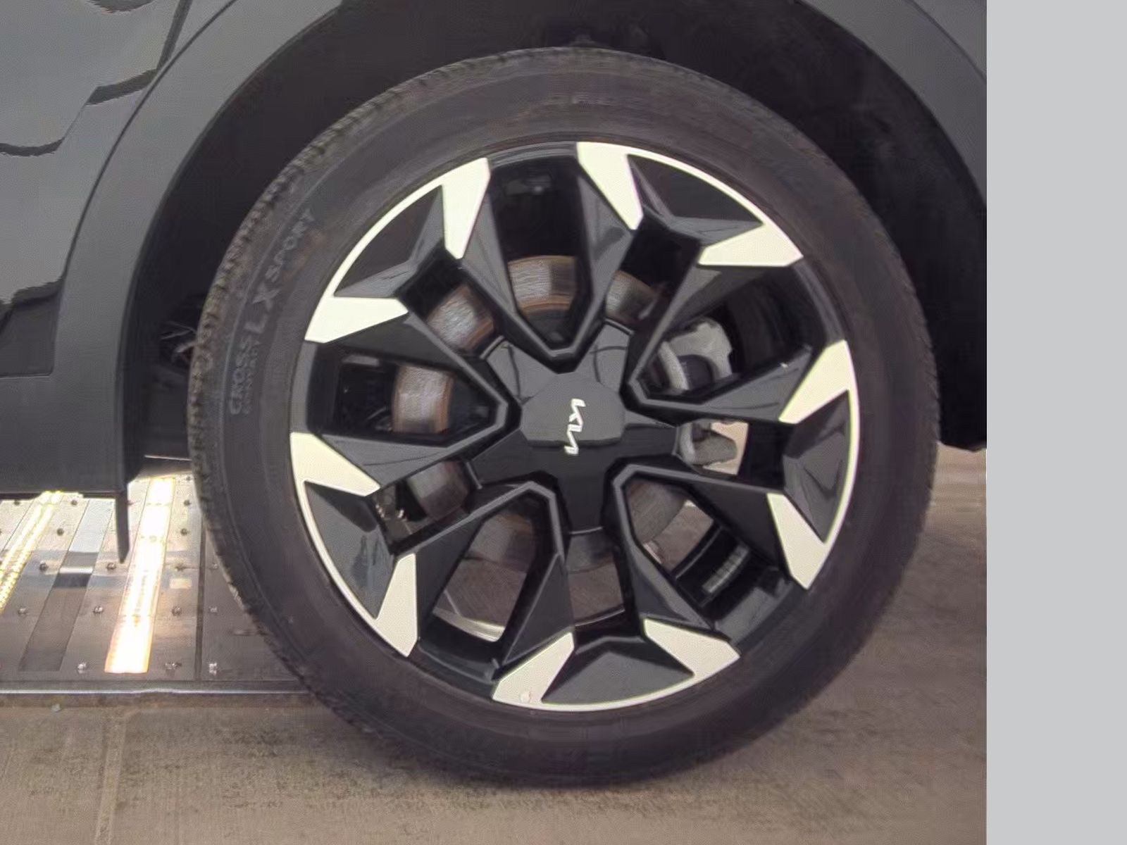 2025 Kia Sorento SX FWD