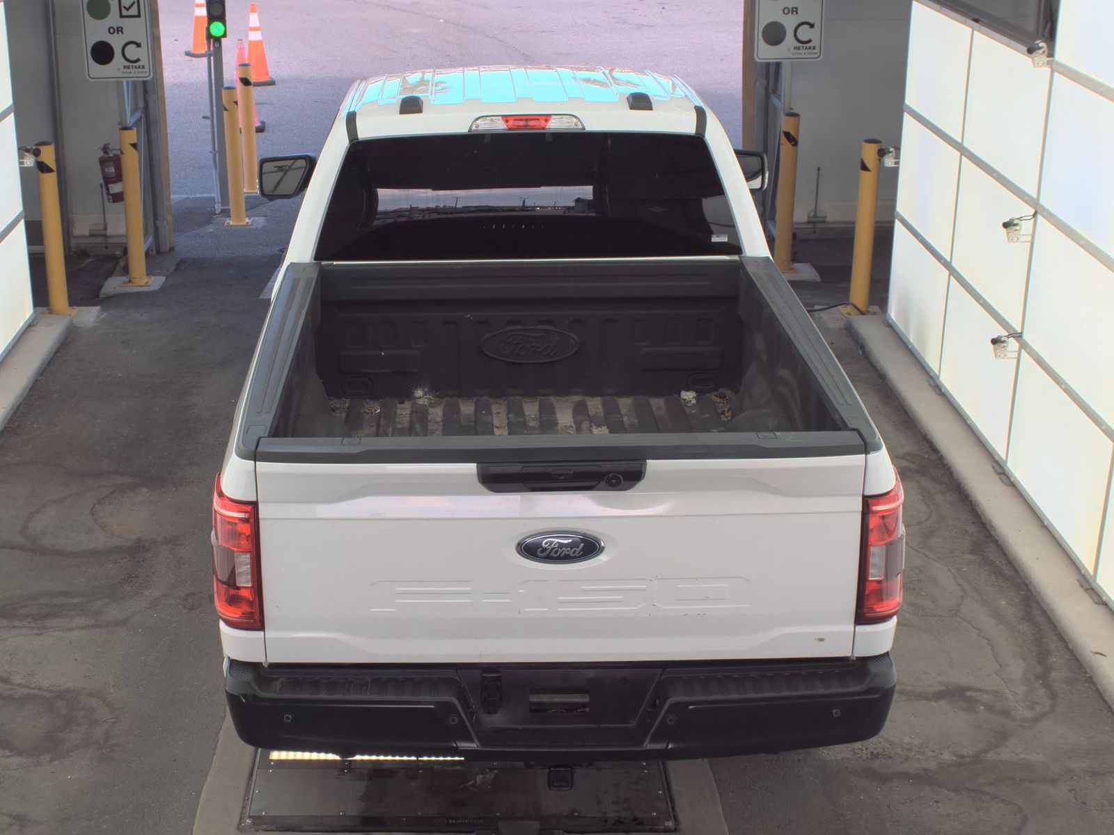 2022 Ford F-150 XL RWD