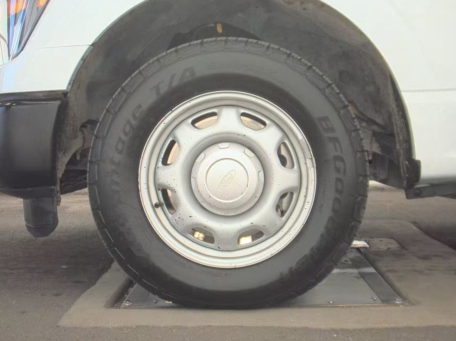 2022 Ford F-150 XL RWD