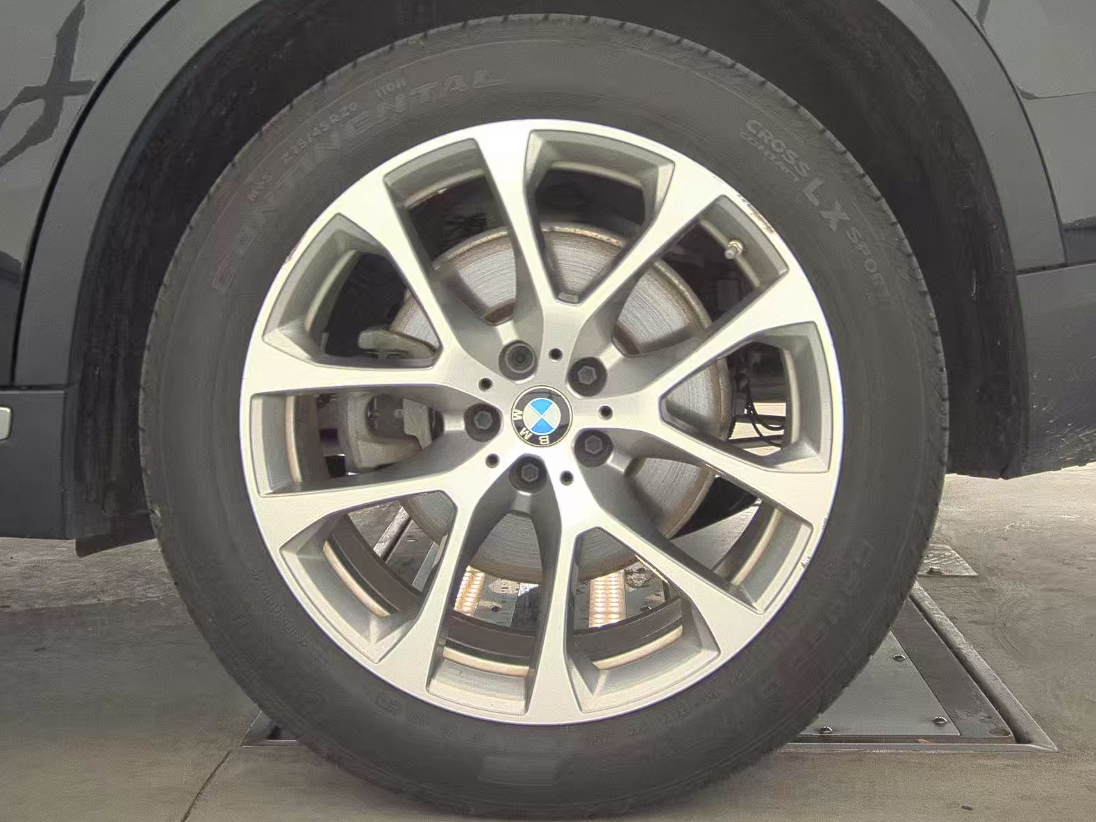 2020 BMW X5 xDrive40i AWD