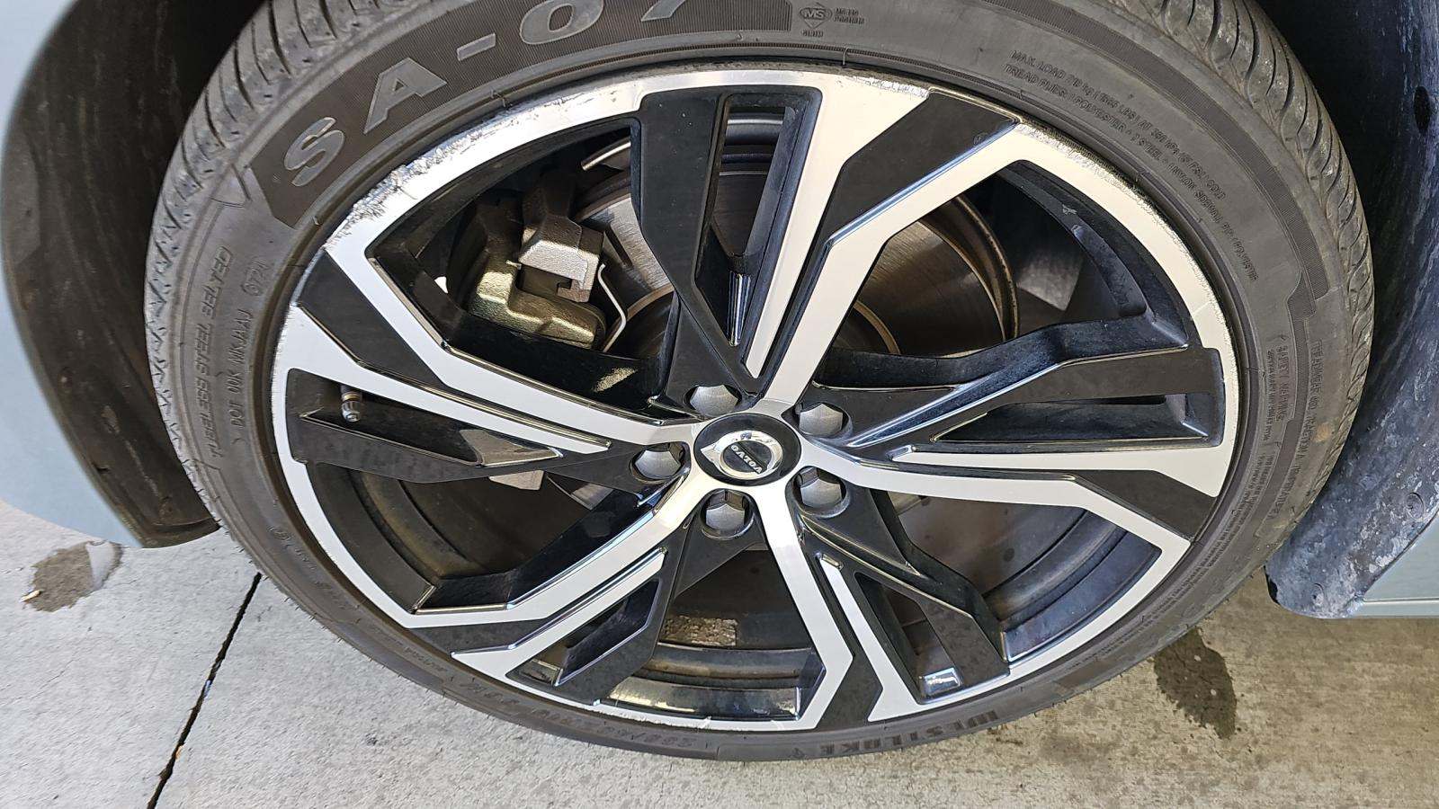 2024 Volvo S60 B5 Core AWD