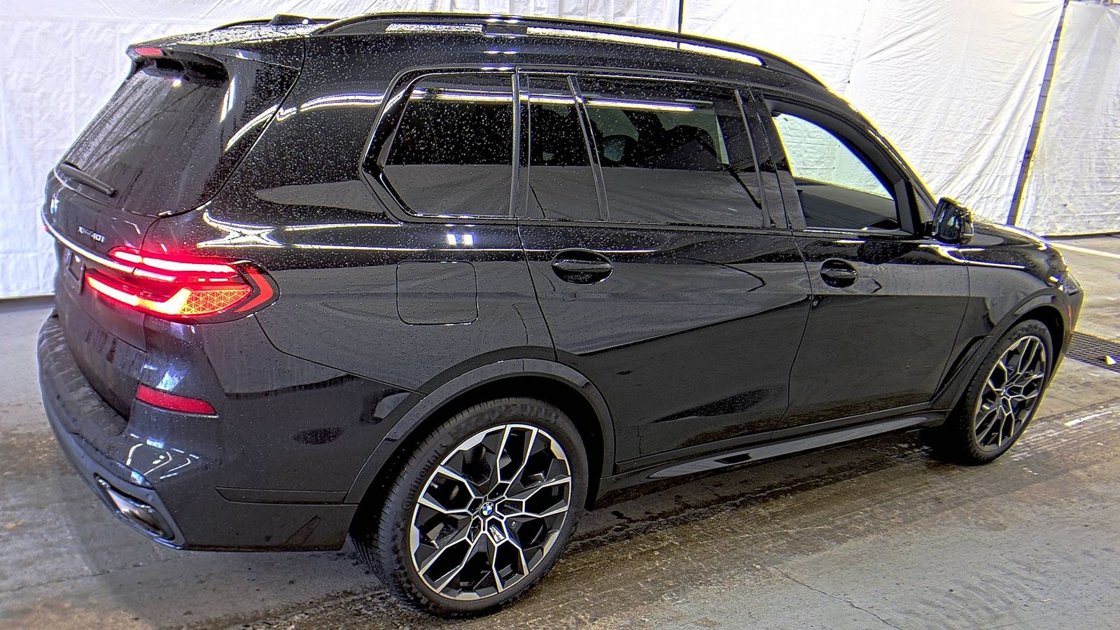 2023 BMW X7 xDrive40i AWD