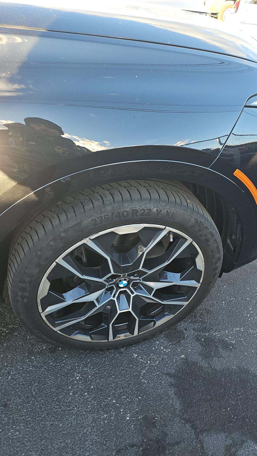 2023 BMW X7 xDrive40i AWD