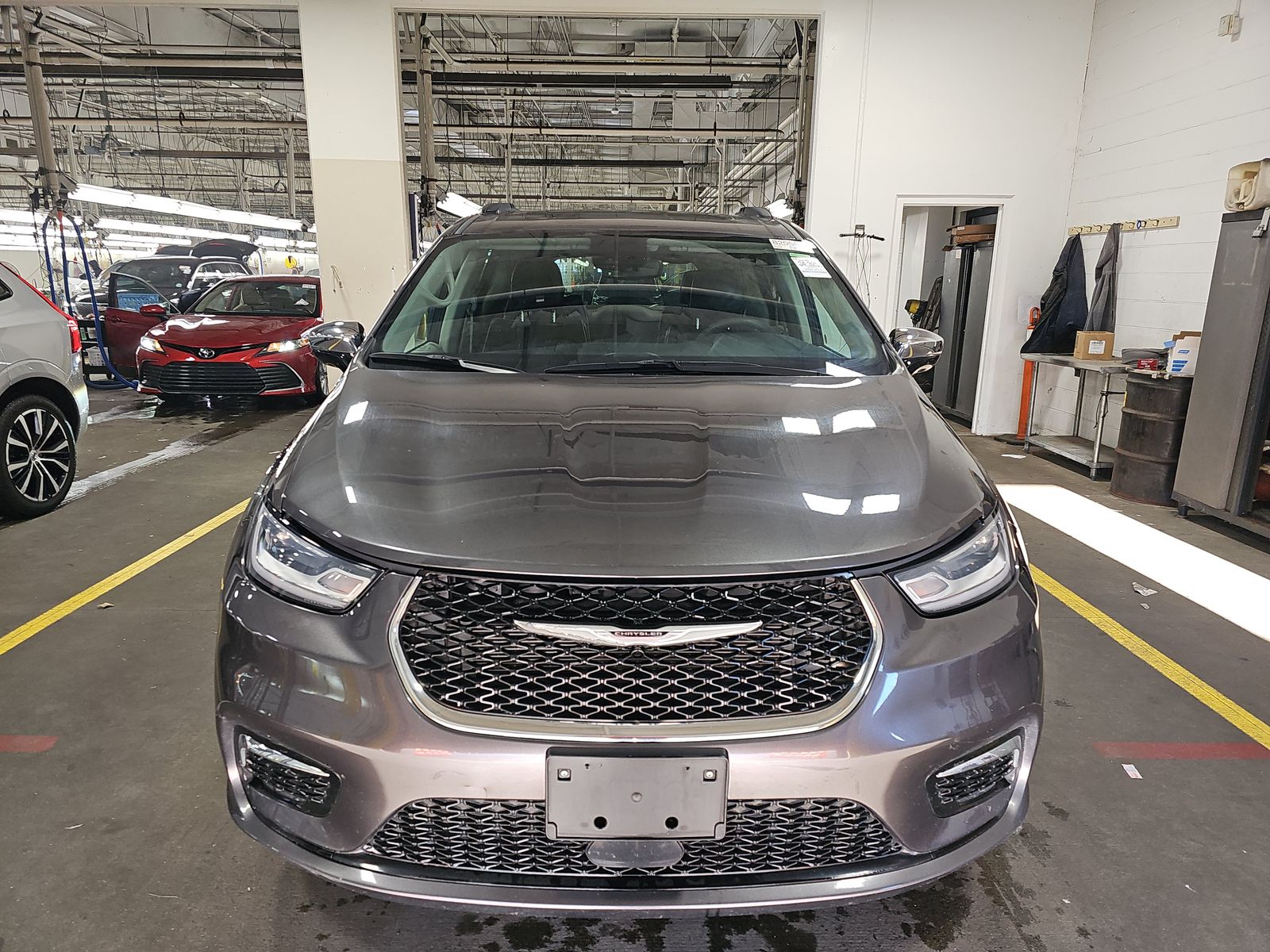 2023 Chrysler Pacifica Limited FWD