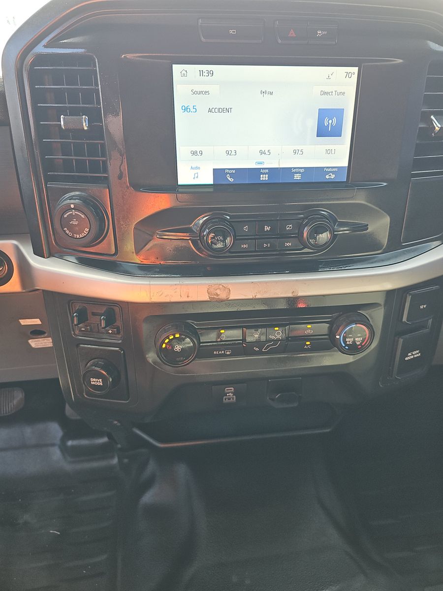 2022 Ford F-150 XL RWD