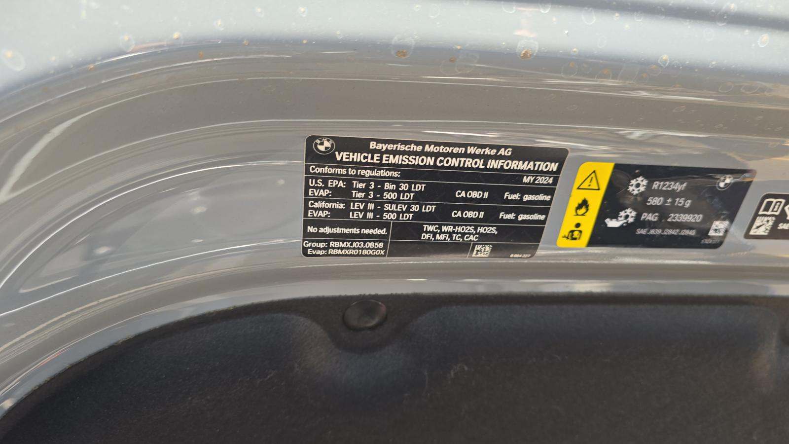 2024 BMW X6 xDrive40i AWD