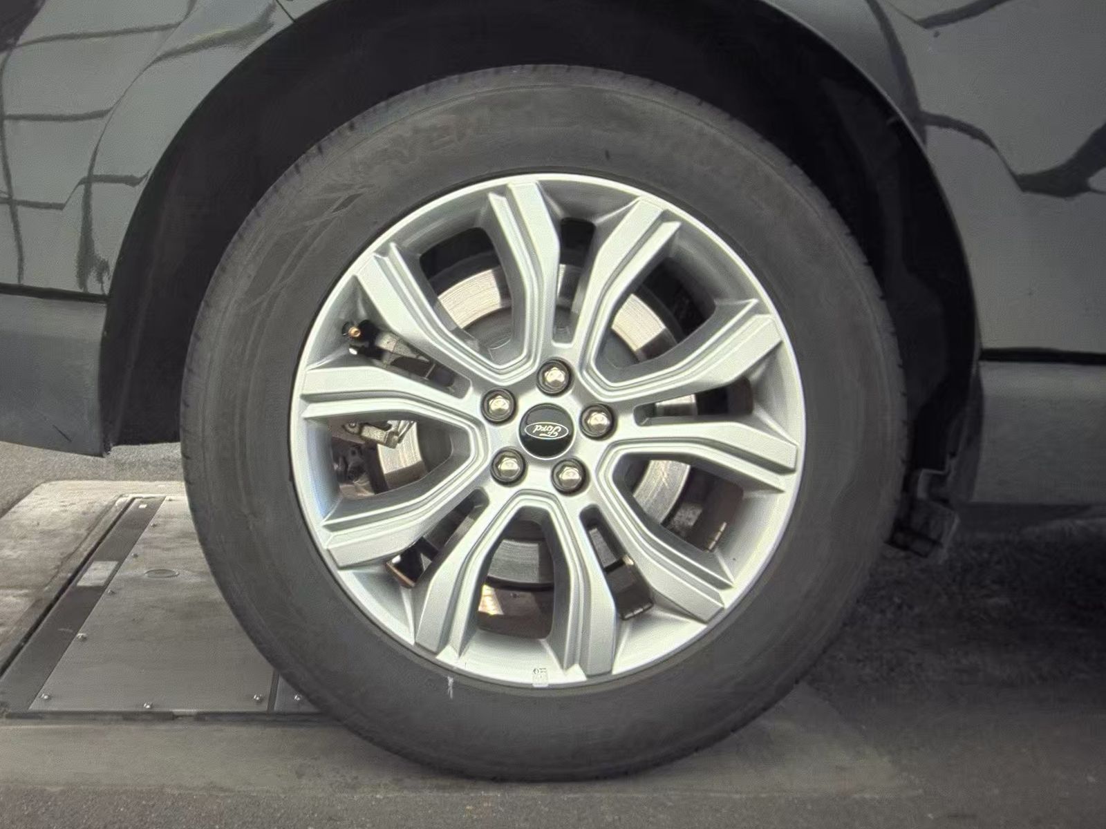 2024 Ford Edge Titanium AWD