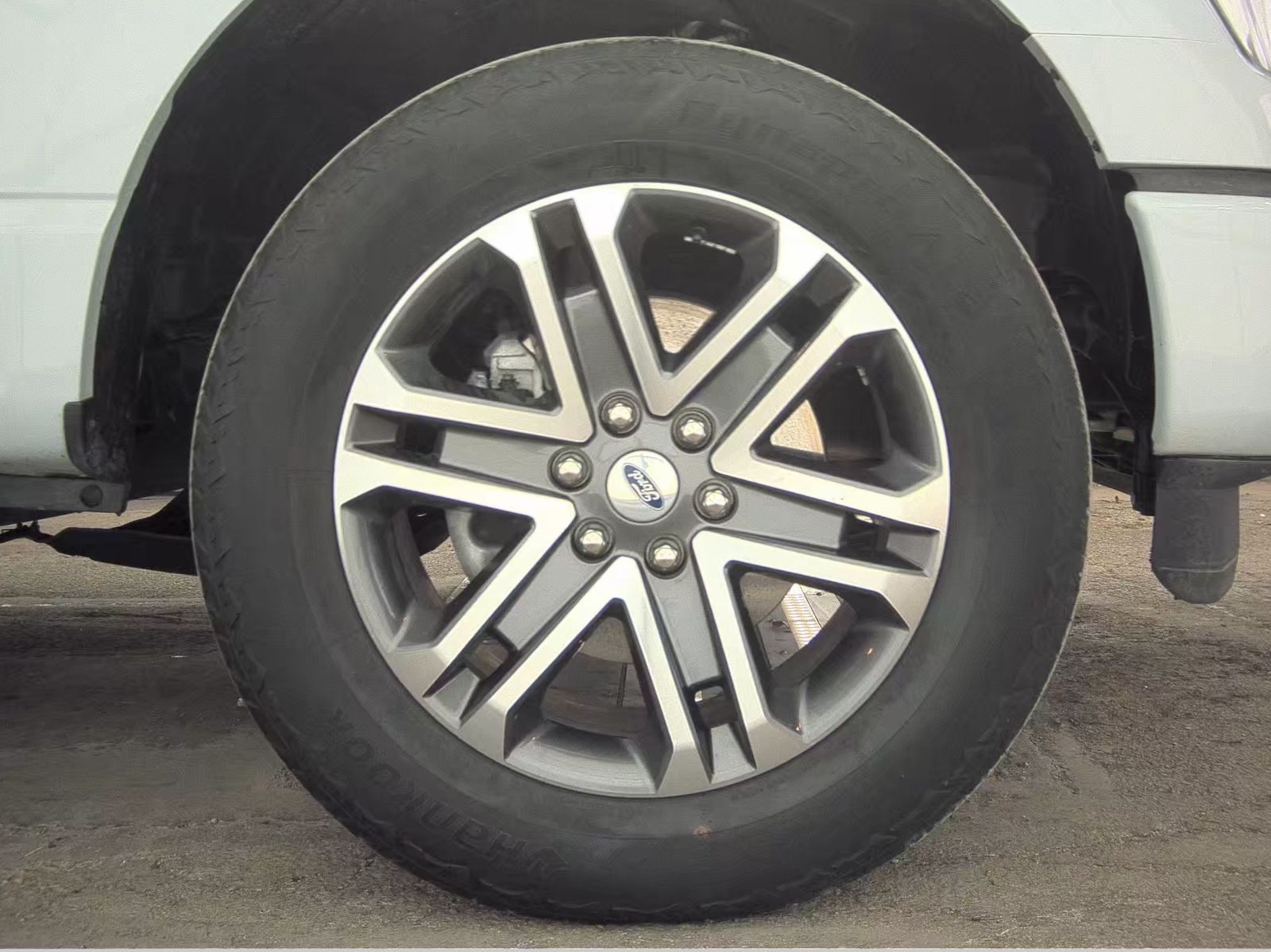 2022 Ford F-150 XL AWD