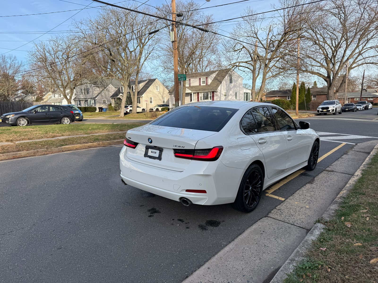 2023 BMW 3 Series 330i xDrive AWD