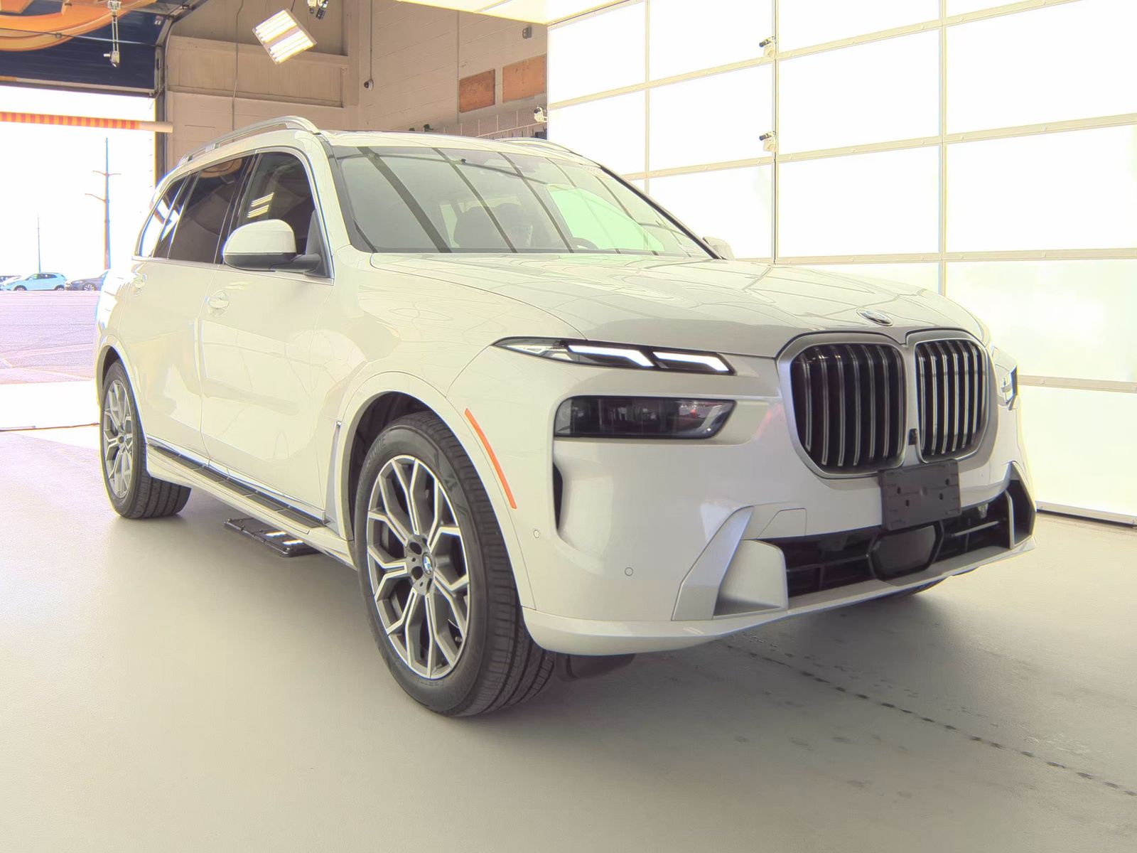 2023 BMW X7 xDrive40i AWD
