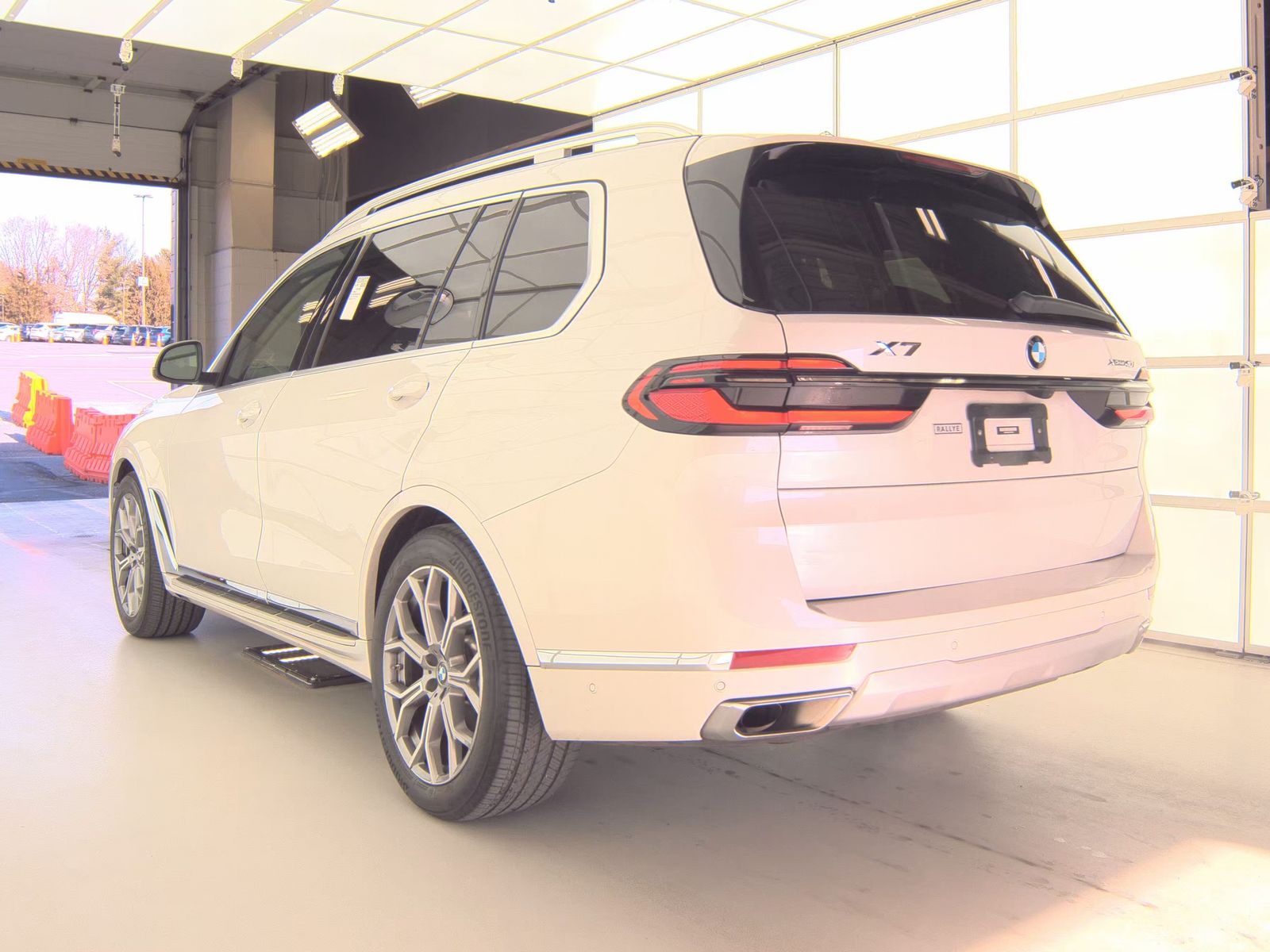 2023 BMW X7 xDrive40i AWD