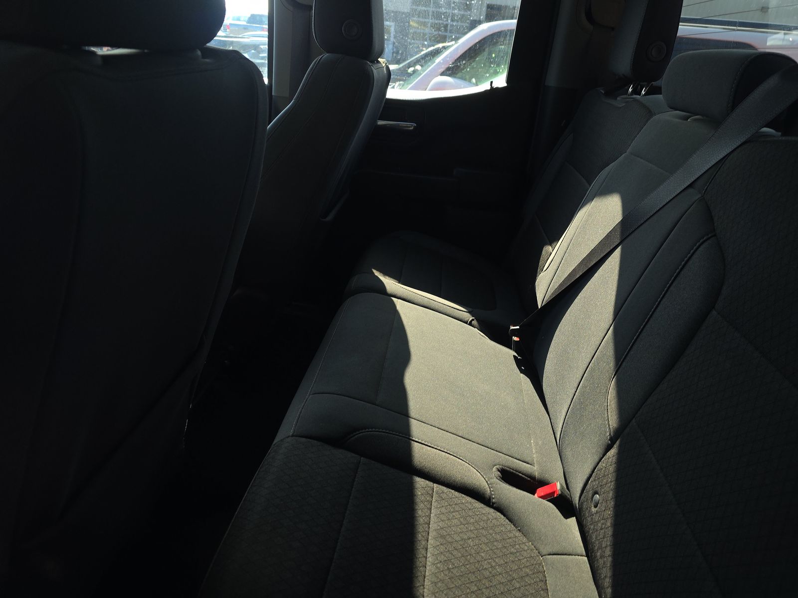 2022 Chevrolet Silverado 1500 Custom AWD