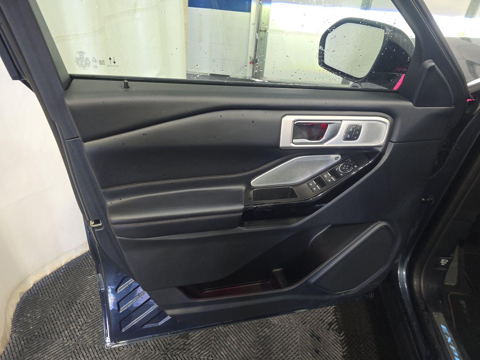 2022 Ford Explorer Platinum AWD