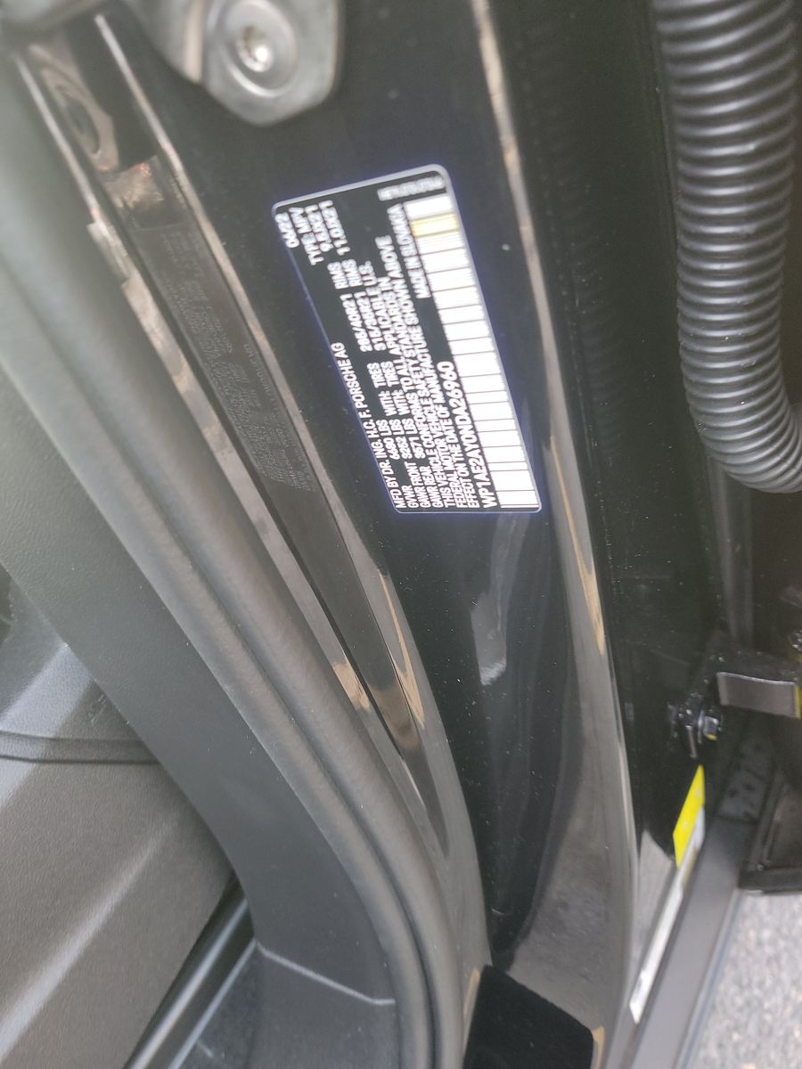 2022 Porsche Cayenne E-Hybrid Platinum Edition AWD