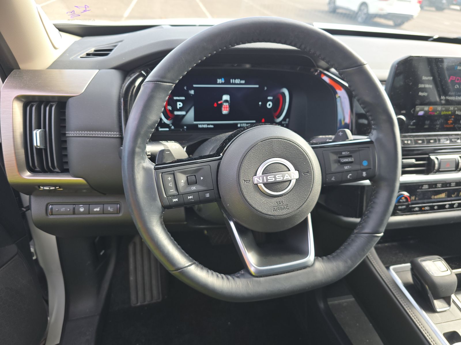 2024 Nissan Pathfinder Platinum FWD