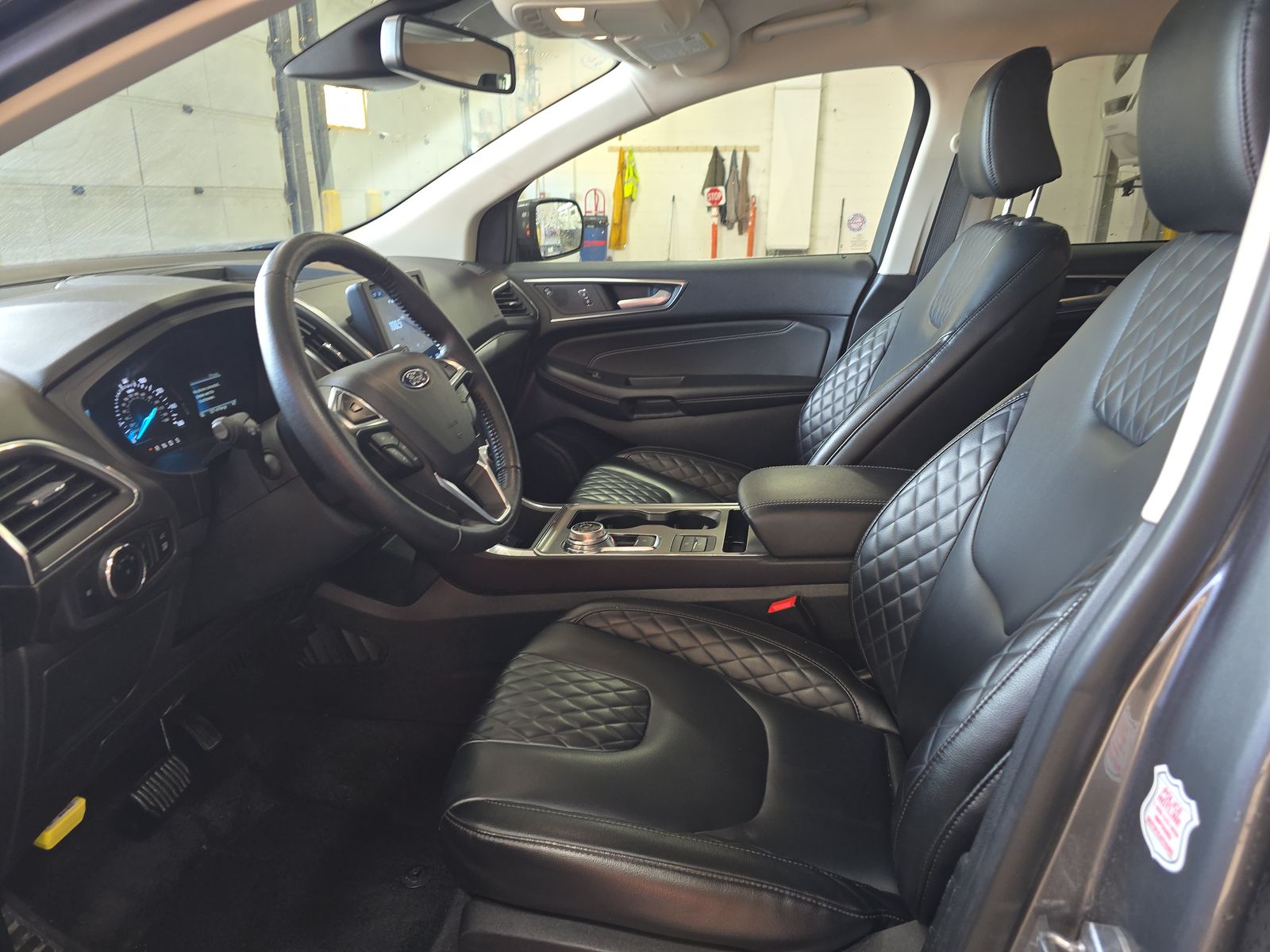 2024 Ford Edge Titanium AWD