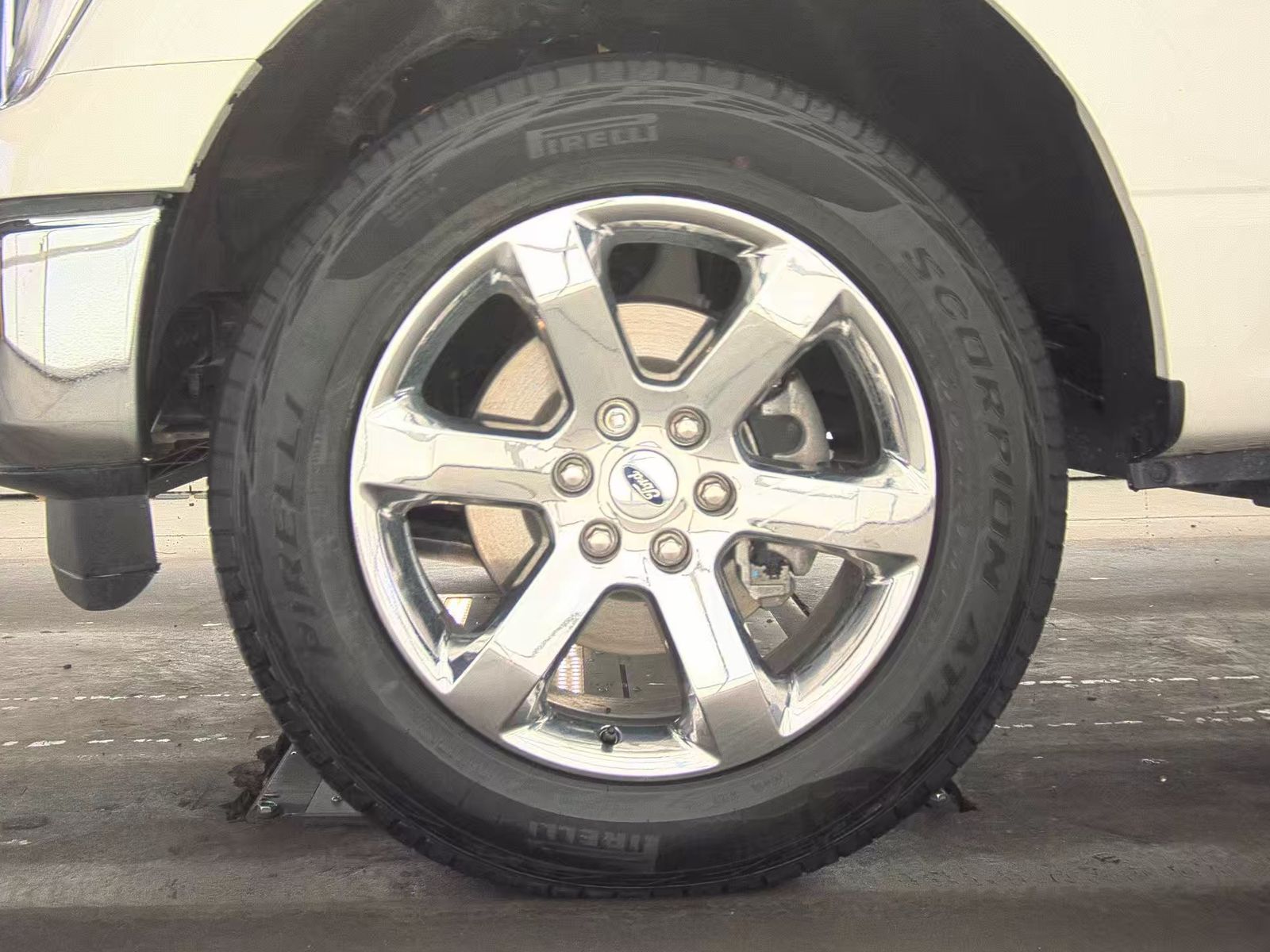 2023 Ford F-150 Lariat AWD