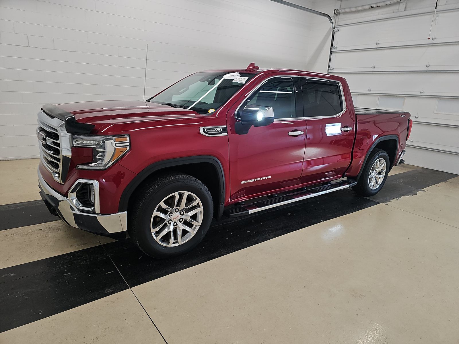 2019 GMC Sierra 1500 SLT's photo