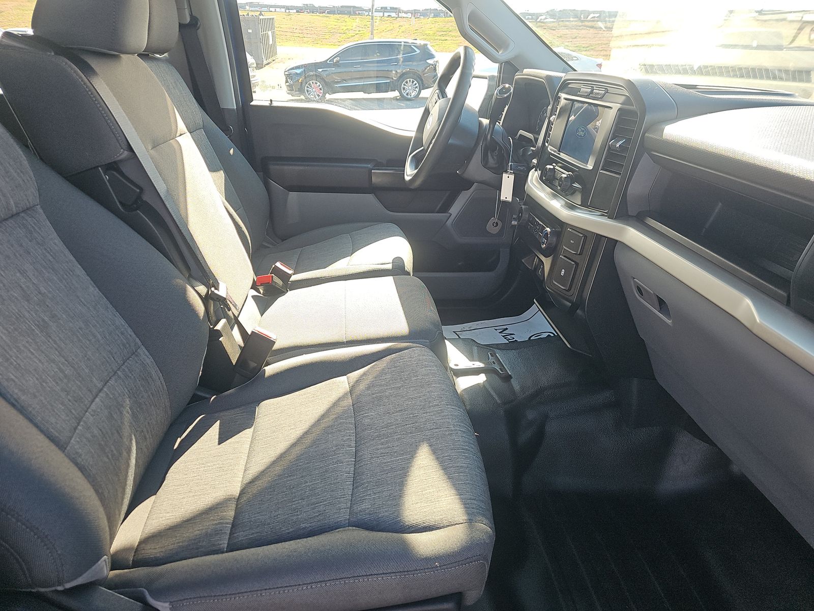 2022 Ford F-150 XL AWD