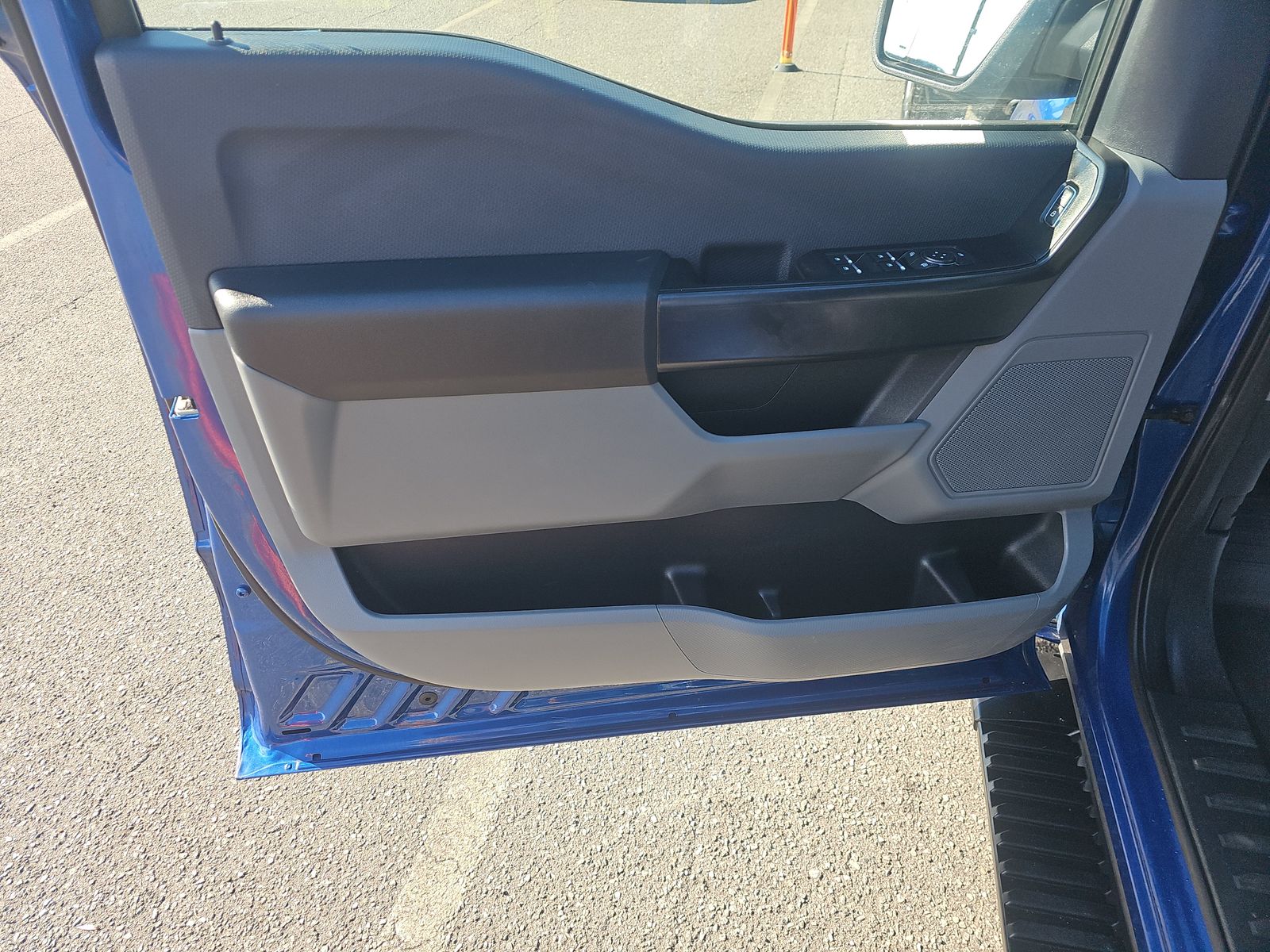 2022 Ford F-150 XL AWD