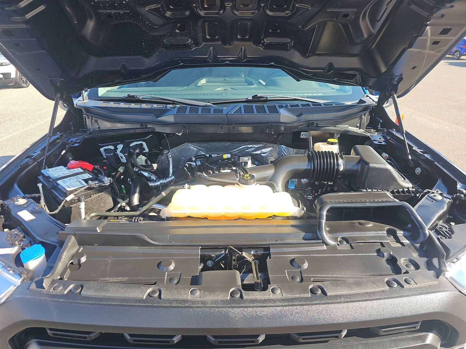 2022 Ford F-150 XL AWD