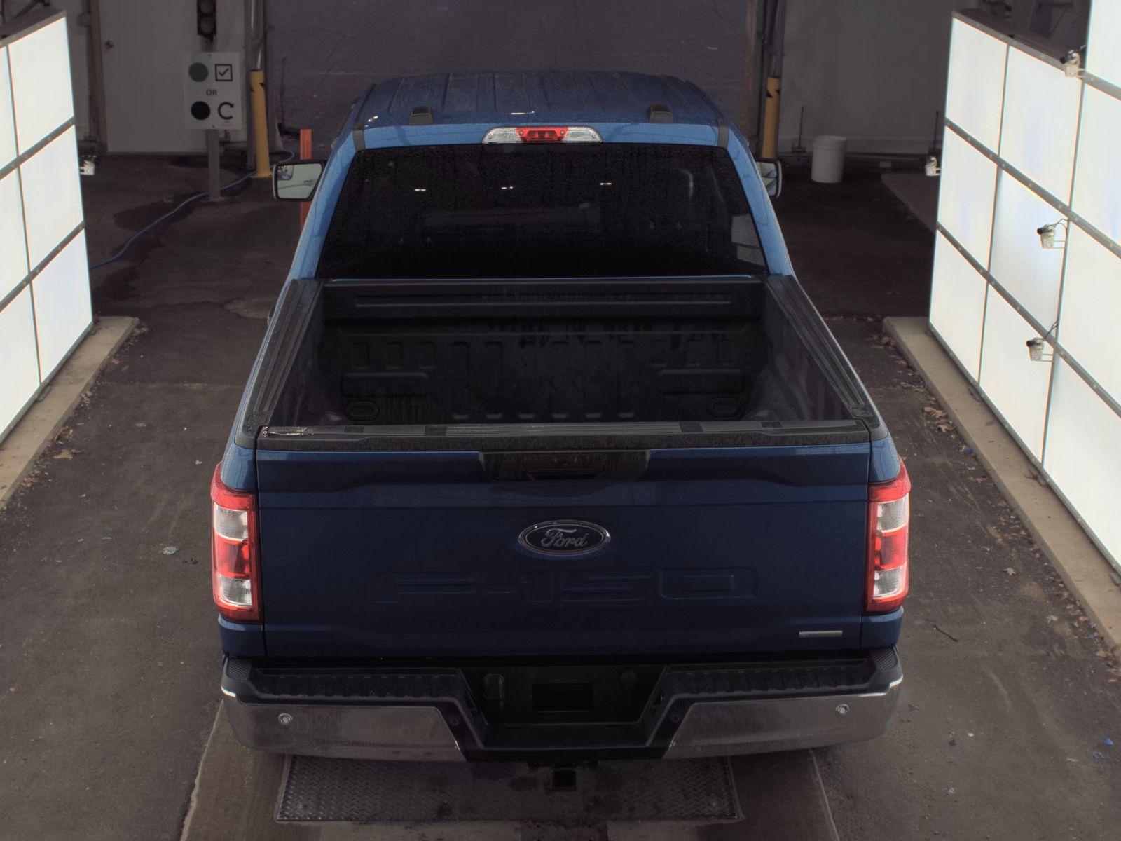 2022 Ford F-150 XL AWD