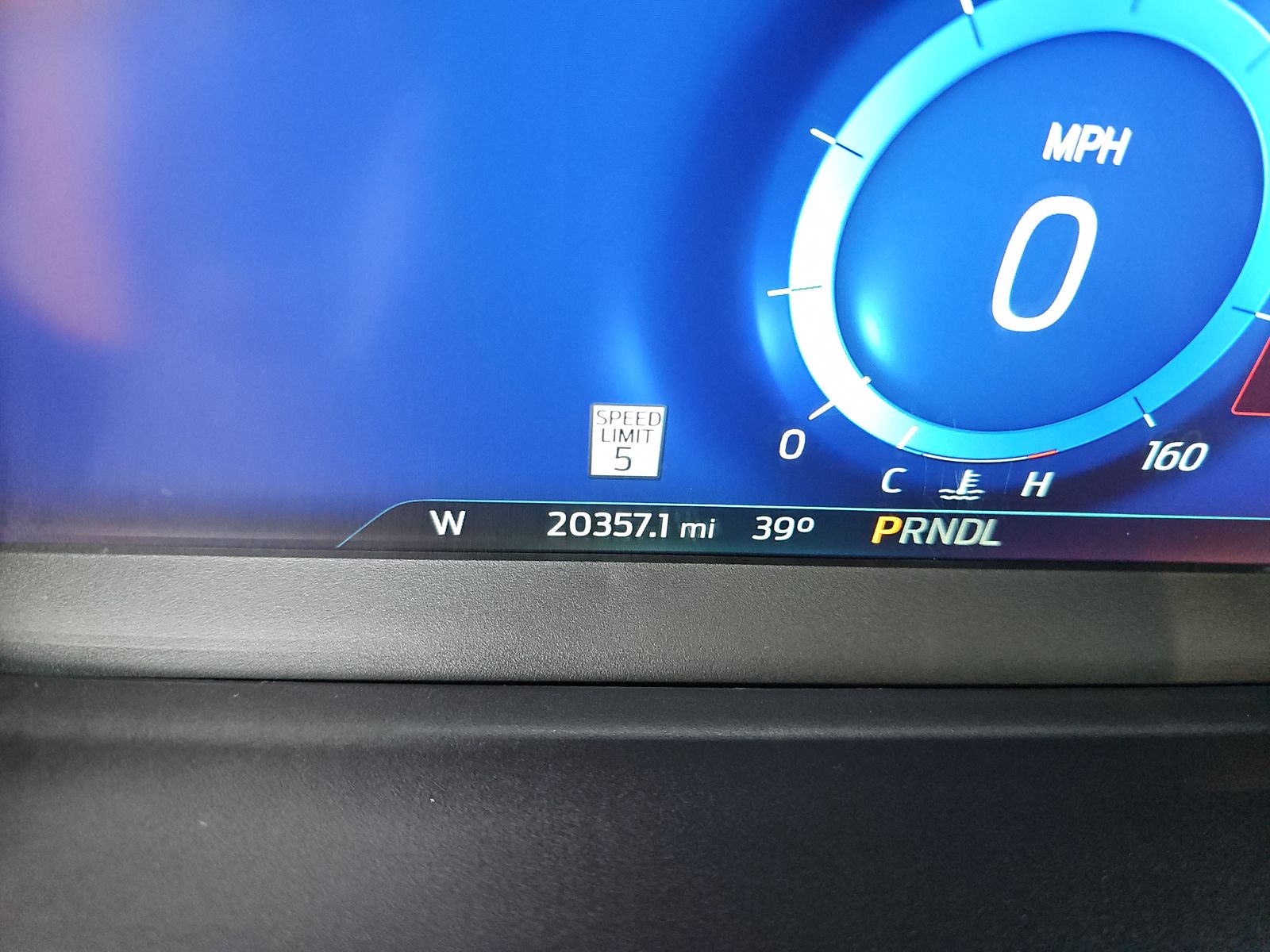 2023 Ford Explorer Hybrid Platinum AWD