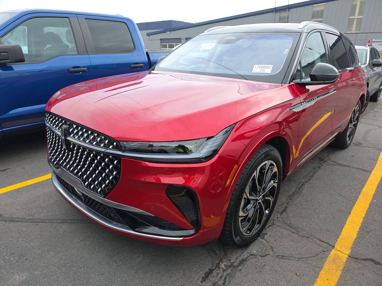 2024 Lincoln Nautilus Reserve AWD