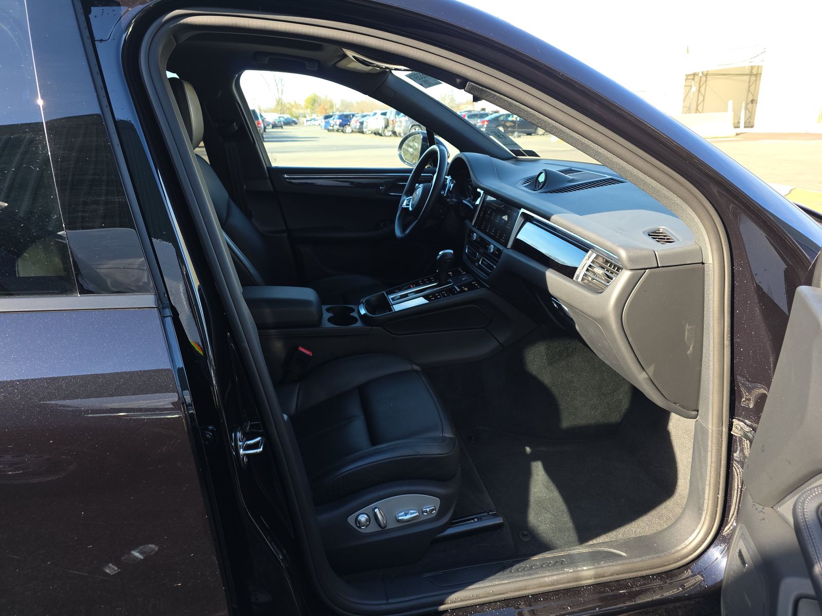 2024 Porsche Macan Base AWD