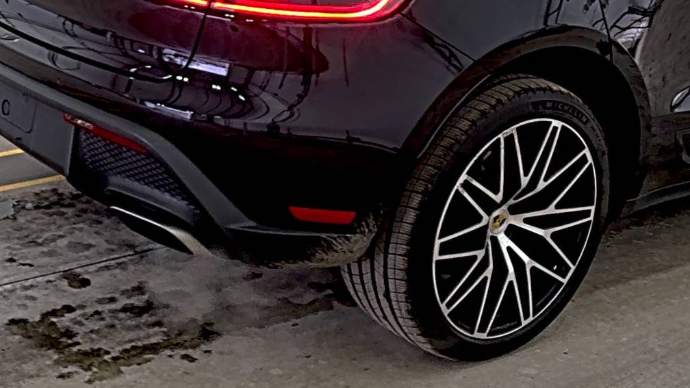 2024 Porsche Macan Base AWD