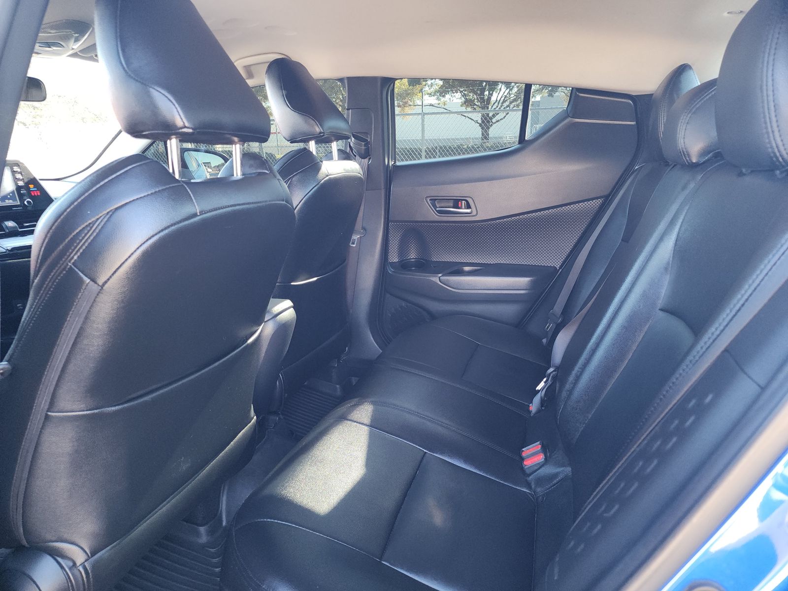 2020 Toyota C-HR LE FWD