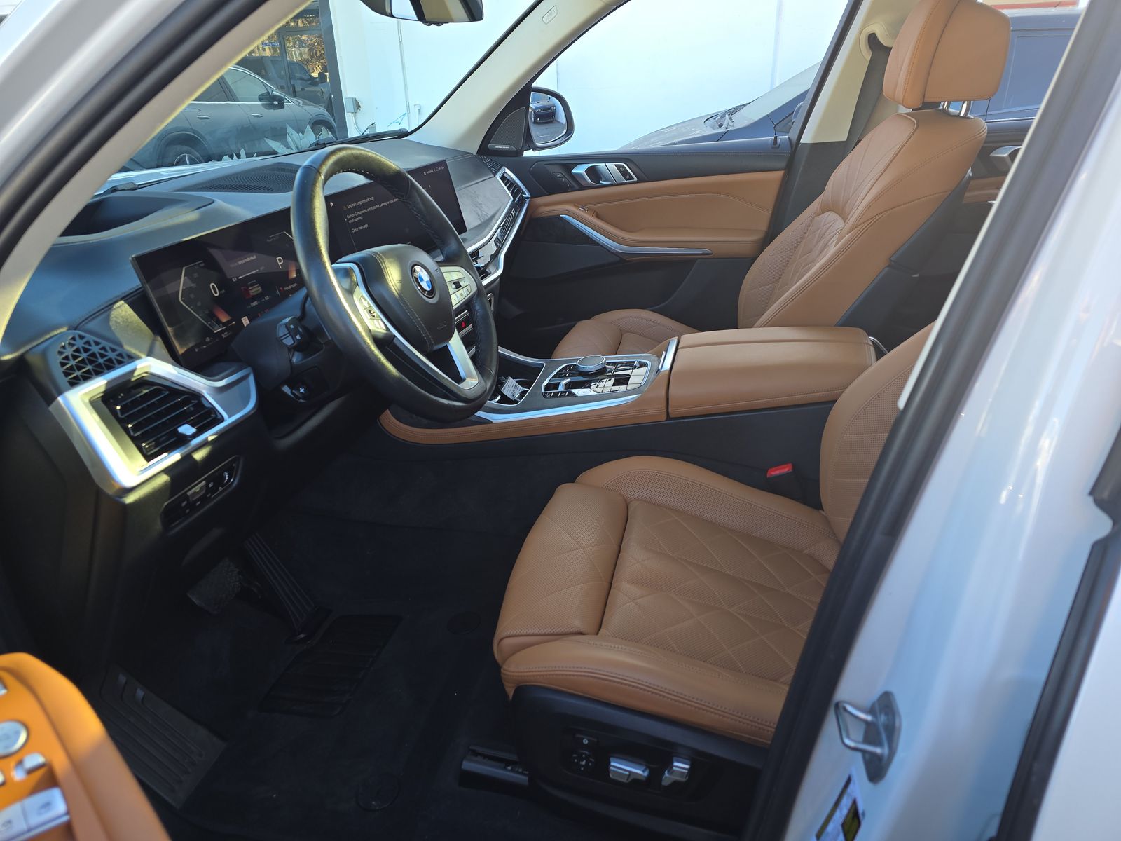 2023 BMW X7 xDrive40i AWD