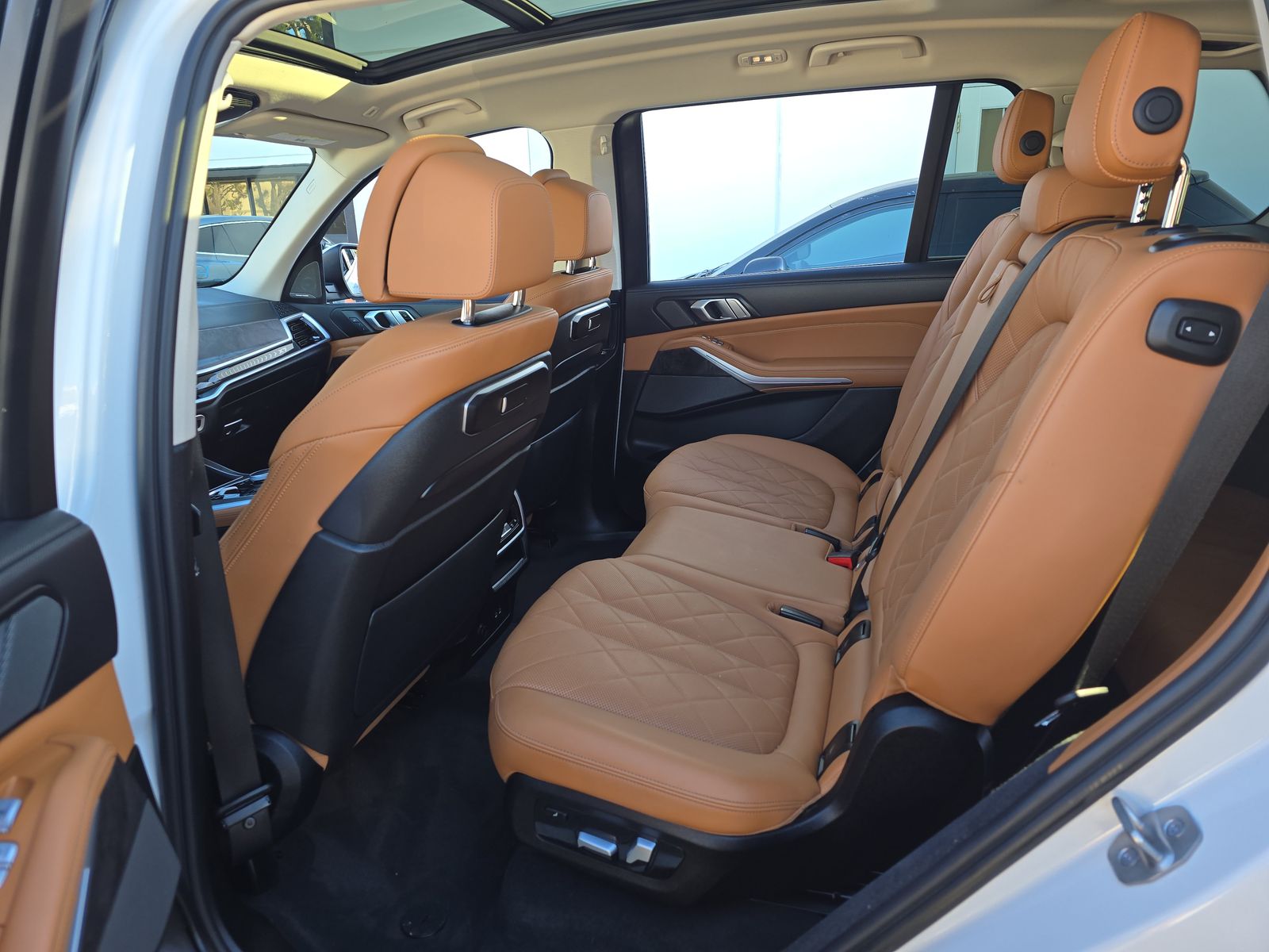 2023 BMW X7 xDrive40i AWD