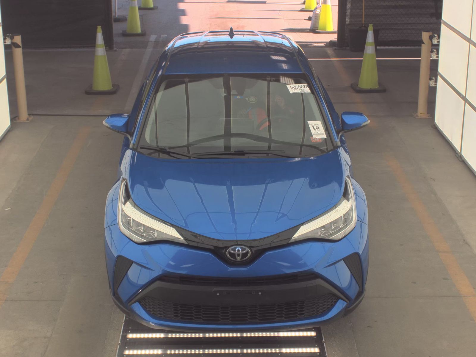 2020 Toyota C-HR LE FWD