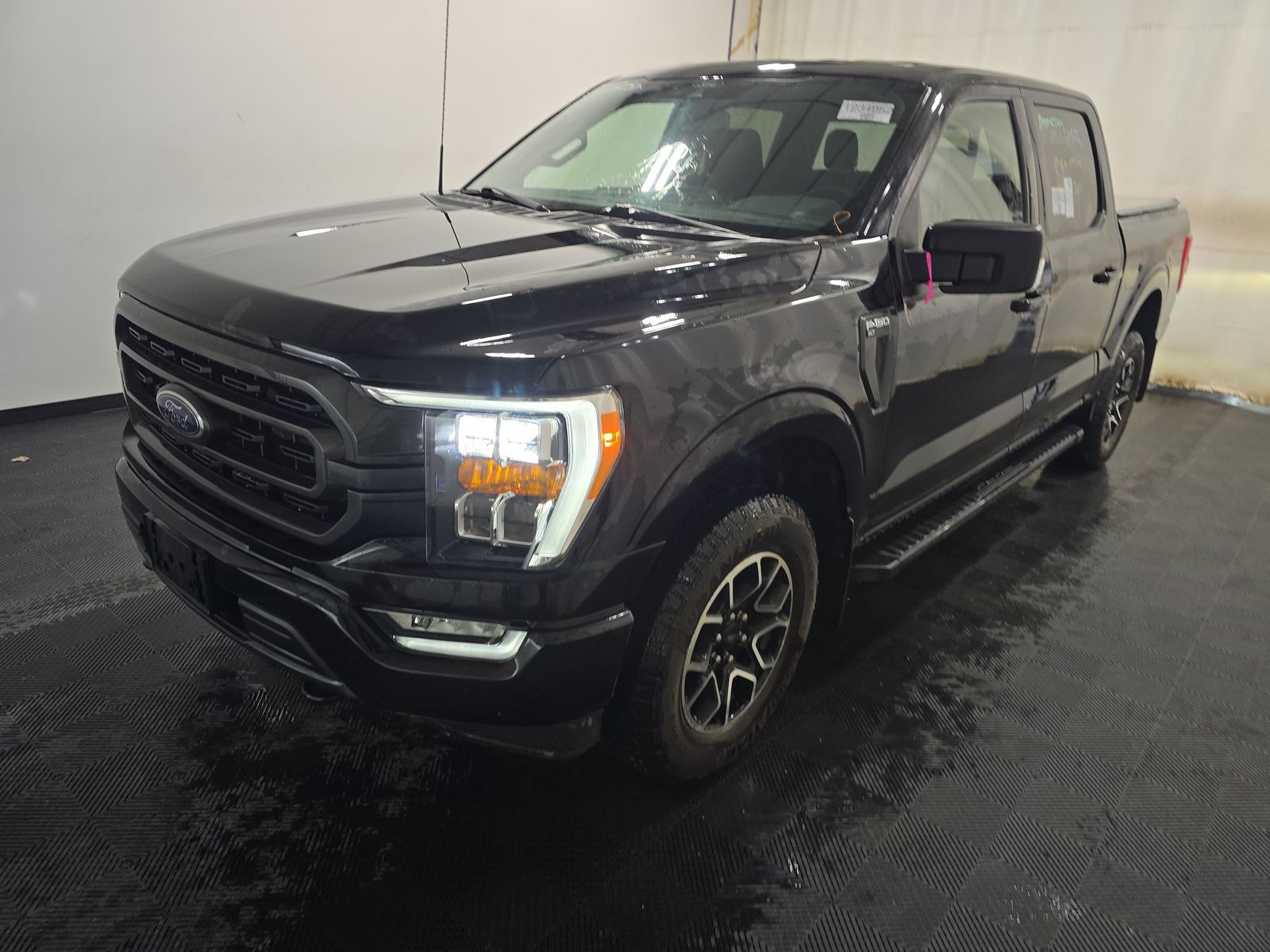 2022 Ford F-150 XLT AWD