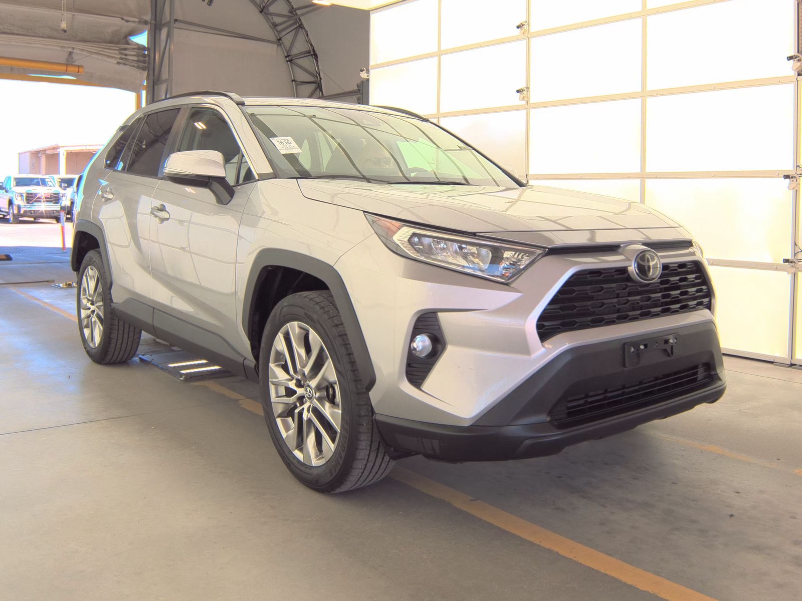 2019 Toyota RAV4 XLE Premium FWD