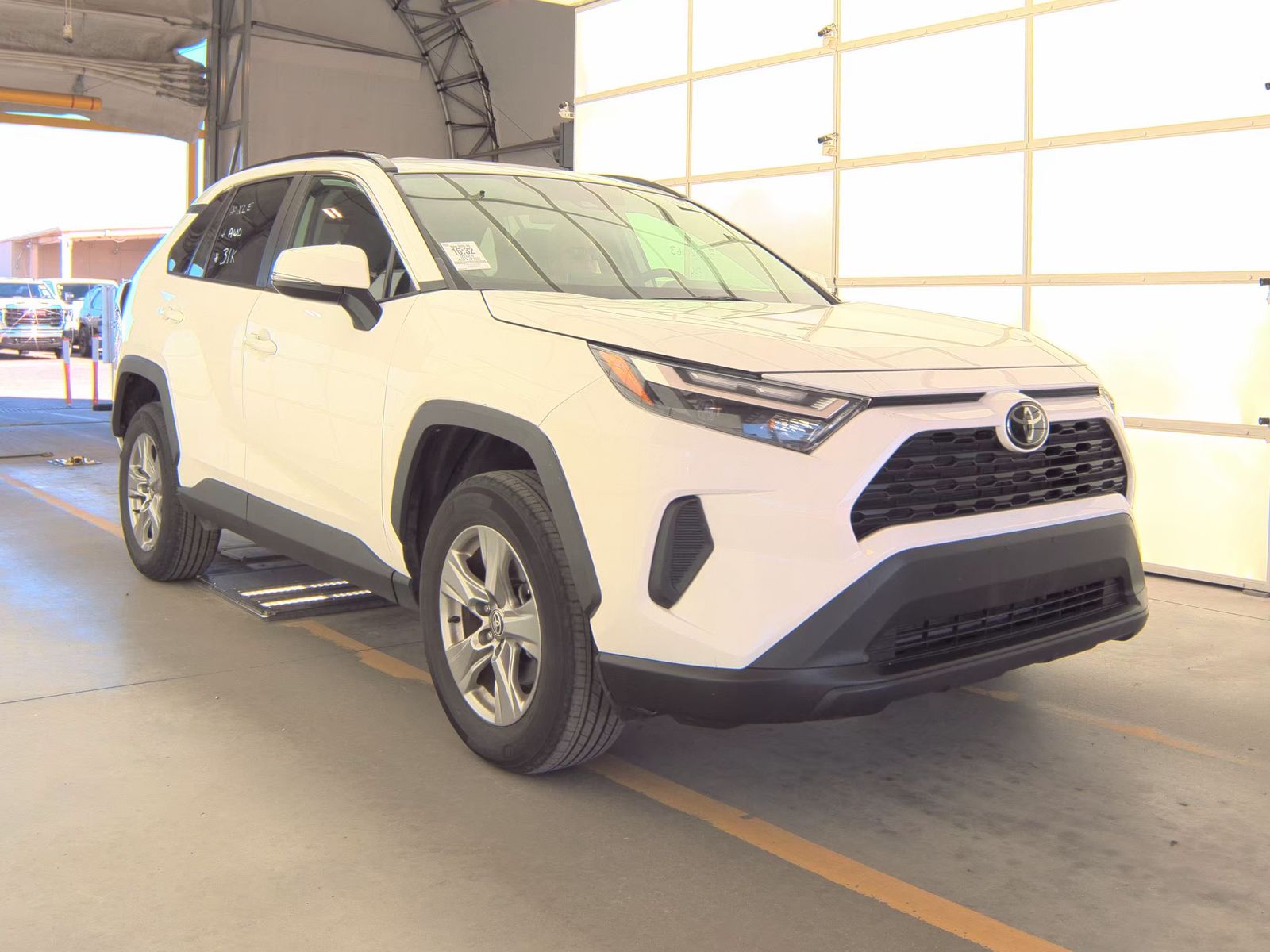 2024 Toyota RAV4 XLE AWD